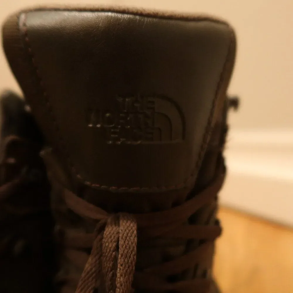 The North Face Chilkat Leather Boot 10 rugged outdoor Insulated hiking utility